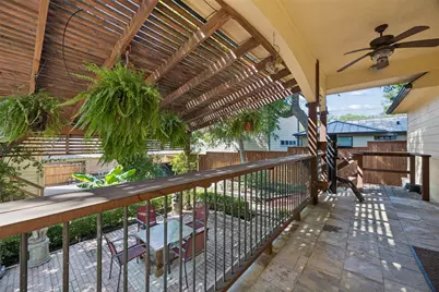 8525 Briarwood Lane, Dallas, TX 75209 - Photo 21
