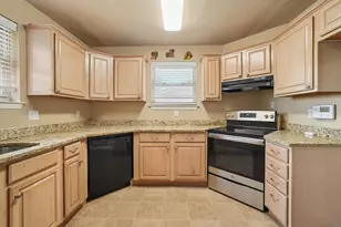 2604 Globe Ave, Dallas, TX 75228 - Photo 11