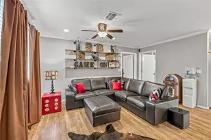 730 Virginia St, Graham, TX 76450 - Photo 39