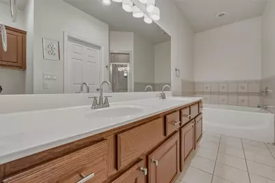 160 Greathouse Village, Decatur, TX 76234 - Photo 21