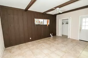 105 Benton St, Nocona, TX 76255 - Photo 19