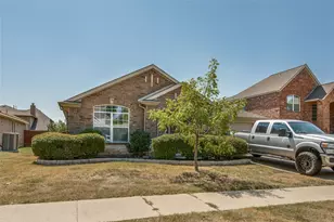 4844 Grinstein Dr, Fort Worth, TX 76244 - Photo 3