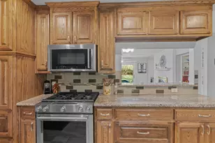 1800 Emerson Ln, Denton, TX 76209 - Photo 7