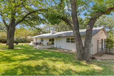 1800 Emerson Lane, Denton, TX 76209 - Photo 23