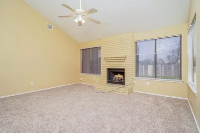 3934 Cochise Drive, Balch Springs, TX 75180 - Photo 3