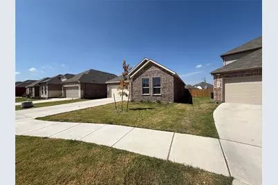 726 Madrono Drive, Princeton, TX 75407 - Photo 3