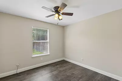 2034 Peregrine Court, Lewisville, TX 75077 - Photo 21