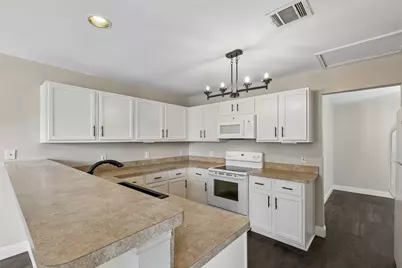 2034 Peregrine Court, Lewisville, TX 75077 - Photo 7