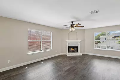 2034 Peregrine Court, Lewisville, TX 75077 - Photo 5