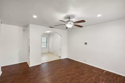 809 Helen Drive, Bedford, TX 76022 - Photo 17