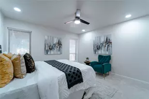 10017 Regal Park Ln, Dallas, TX 75230 - Photo 17