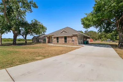 1203 Anthony, Gainesville, TX 76240 - Photo 3