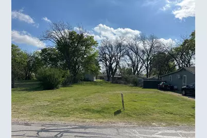 200 S Scott Street, Burleson, TX 76028 - Photo 3