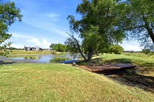 6104 High Meadows Dr, Krum, TX 76249 - Photo 37
