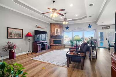 6104 High Meadows Drive, Krum, TX 76249 - Photo 5