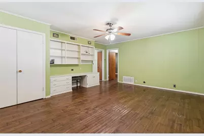 618 Bellevue Drive, Cleburne, TX 76033 - Photo 13