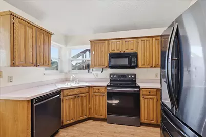 311 Alyse Road, Roanoke, TX 76262 - Photo 3