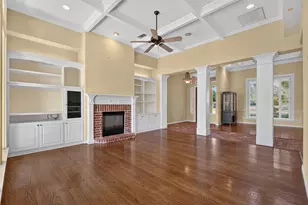 1601 Bent Creek Dr, Cleburne, TX 76033 - Photo 9
