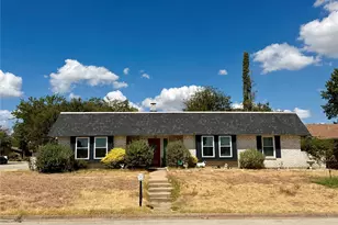 1616 Country Manor Rd, Fort Worth, TX 76134 - Photo 1