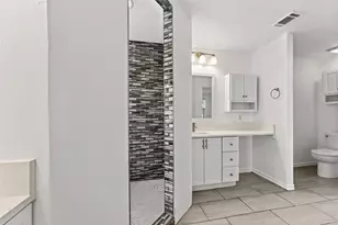 303 S Cedar Ridge Cir, Robinson, TX 76706 - Photo 21