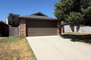 1035 Port Isabel Dr, Little Elm, TX 75068 - Photo 3