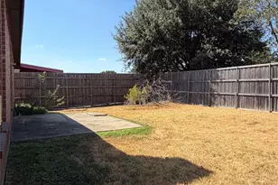 1035 Port Isabel Dr, Little Elm, TX 75068 - Photo 19