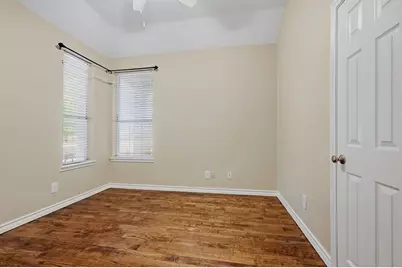 841 N Old Orchard Lane, Lewisville, TX 75077 - Photo 21