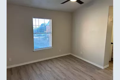 600 Bagby Avenue #8E, Waco, TX 76706 - Photo 15