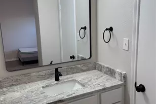 600 Bagby Ave, Waco, TX 76706 - Photo 23