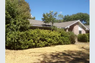 211 S Alexander Avenue, Duncanville, TX 75116 - Photo 3