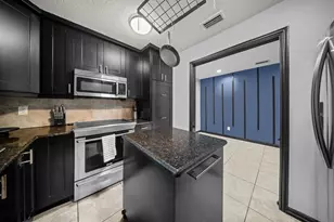 9302 Chimney Sweep Ln, Dallas, TX 75243 - Photo 31