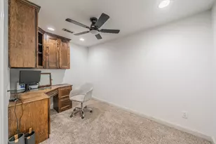 7536 Oak Park Dr, North Richland Hills, TX 76182 - Photo 15