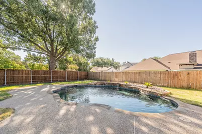 7536 Oak Park Drive, North Richland Hills, TX 76182 - Photo 3