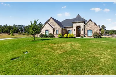 164 Spring Meadow Drive, Springtown, TX 76082 - Photo 1