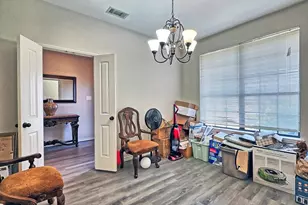 5721 Suncrest Dr, Athens, TX 75752 - Photo 5