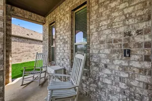 545 Passionflower Dr, Fort Worth, TX 76131 - Photo 5