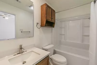 611 Lost Springs Court #B, Arlington, TX 76012 - Photo 25