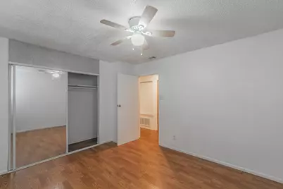 611 Lost Springs Court #B, Arlington, TX 76012 - Photo 9