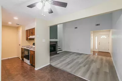 611 Lost Springs Court #B, Arlington, TX 76012 - Photo 13