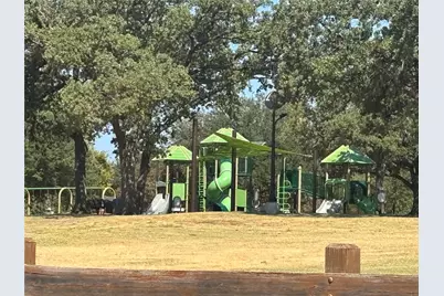 611 Lost Springs Court #B, Arlington, TX 76012 - Photo 29