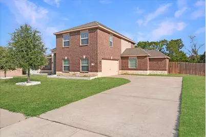717 Milas Lane, Glenn Heights, TX 75154 - Photo 3