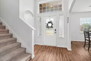717 Milas Ln, Glenn Heights, TX 75154 - Photo 5