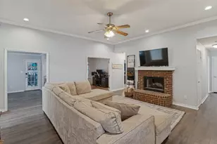 701 Carlisle Ct, Lake Dallas, TX 75065 - Photo 7