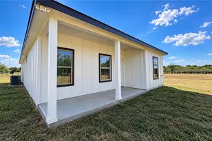 11124 Boren Rd, Wortham, TX 76693 - Photo 25