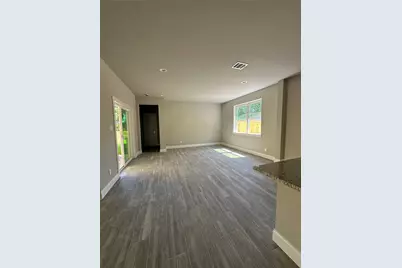 1320 Diceman Avenue, Dallas, TX 75203 - Photo 5