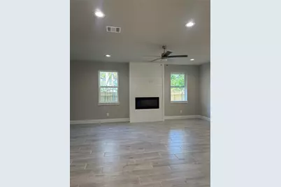 1318 Diceman Avenue, Dallas, TX 75203 - Photo 7
