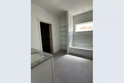 1318 Diceman Avenue, Dallas, TX 75203 - Photo 5