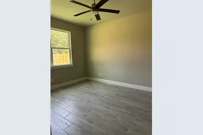 1318 Diceman Avenue, Dallas, TX 75203 - Photo 9