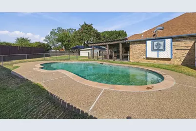 10201 Maverick Drive, Fort Worth, TX 76108 - Photo 13