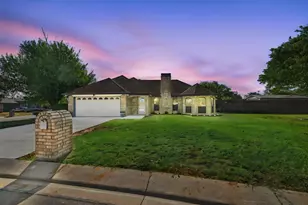 10201 Maverick Dr, Fort Worth, TX 76108 - Photo 1